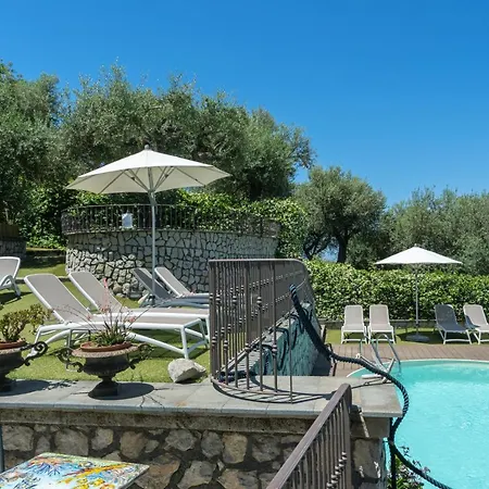 Bed & Breakfast Denise 4*