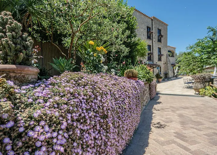 לינה וארוחת בוקר Denise ויקו אקוונסה