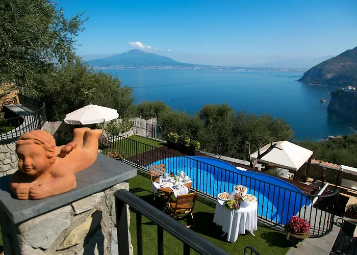 Denise ויקו אקוונסה